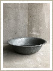 Metal bowl