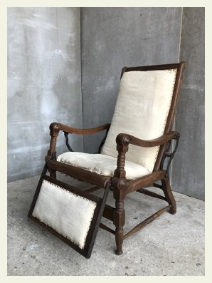  Antique Reclining Chair