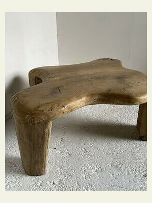 medium_bleached-shaped-oak-character-coffee-table-sku14030082_0
