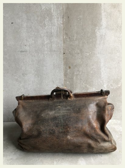 Leather Travel Bag1