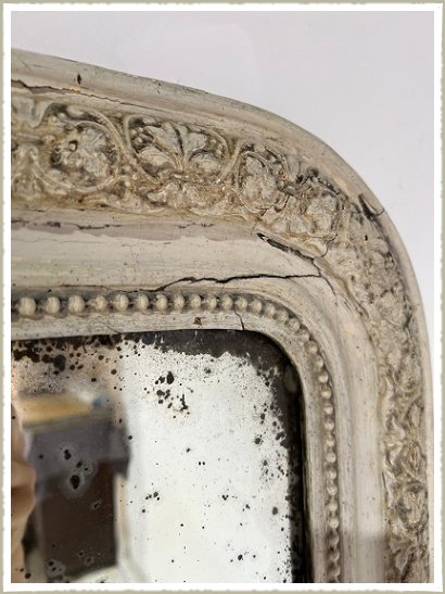 White Mirror 8
