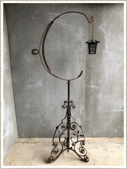 Cresent Moon floor Lamp